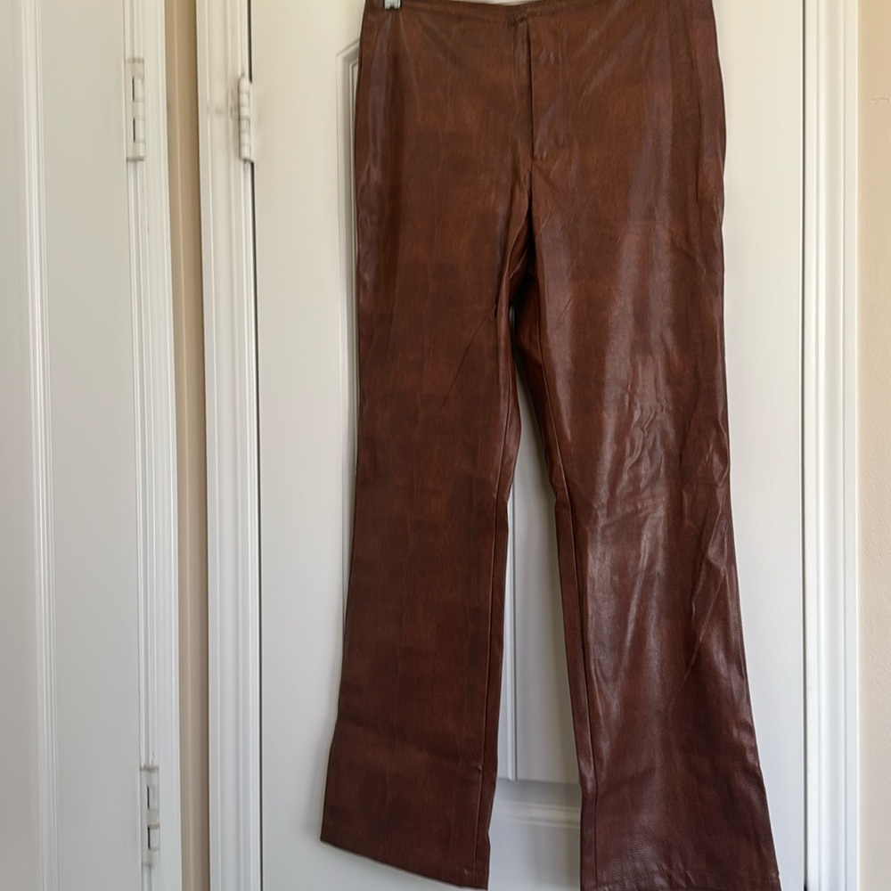 Bebe Faux Leather Pant Size 4